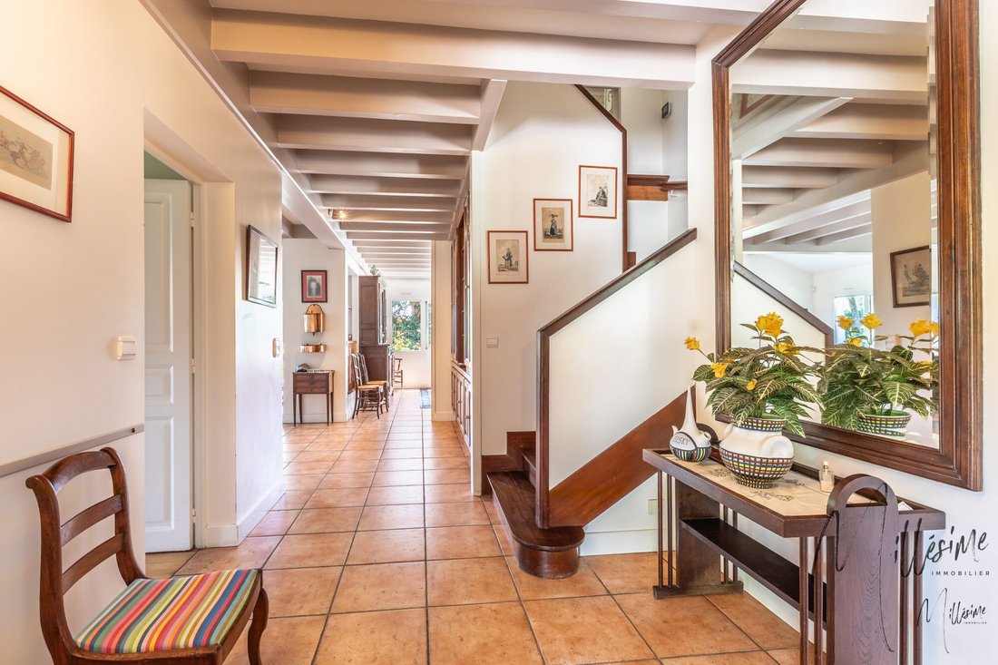 House in Biarritz, Nouvelle-Aquitaine, France 4 - 18537286