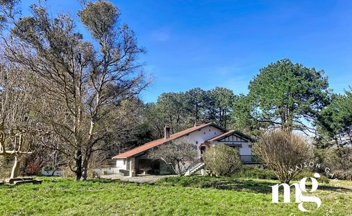 House in Bidart, Nouvelle-Aquitaine, France 1