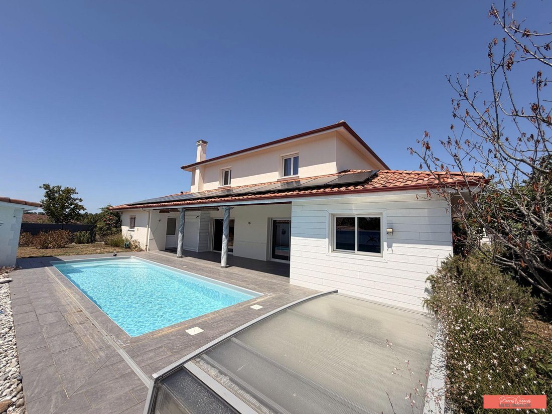 House in Sainte-Marie-de-Gosse, Nouvelle-Aquitaine, France 3 - 18505086