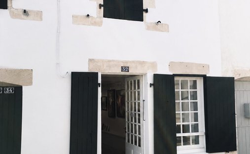 House in La Flotte, Nouvelle-Aquitaine, France 1