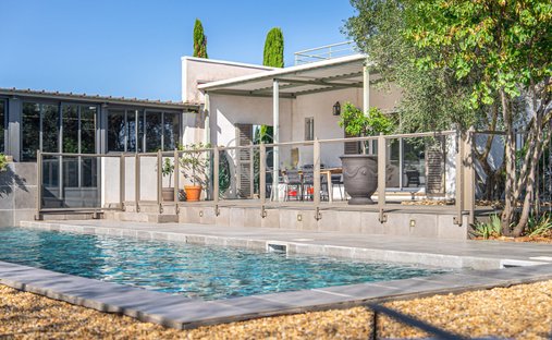 Villa in Meynes, Occitania, France 1