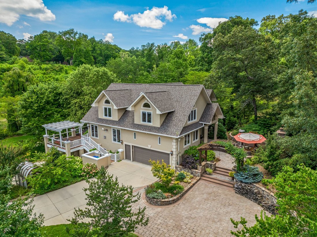 House in Asheville, North Carolina, United States 4 - 17766713