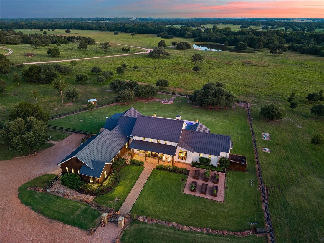 Farm Ranch in Round Top, Texas, United States 2 - 18536885