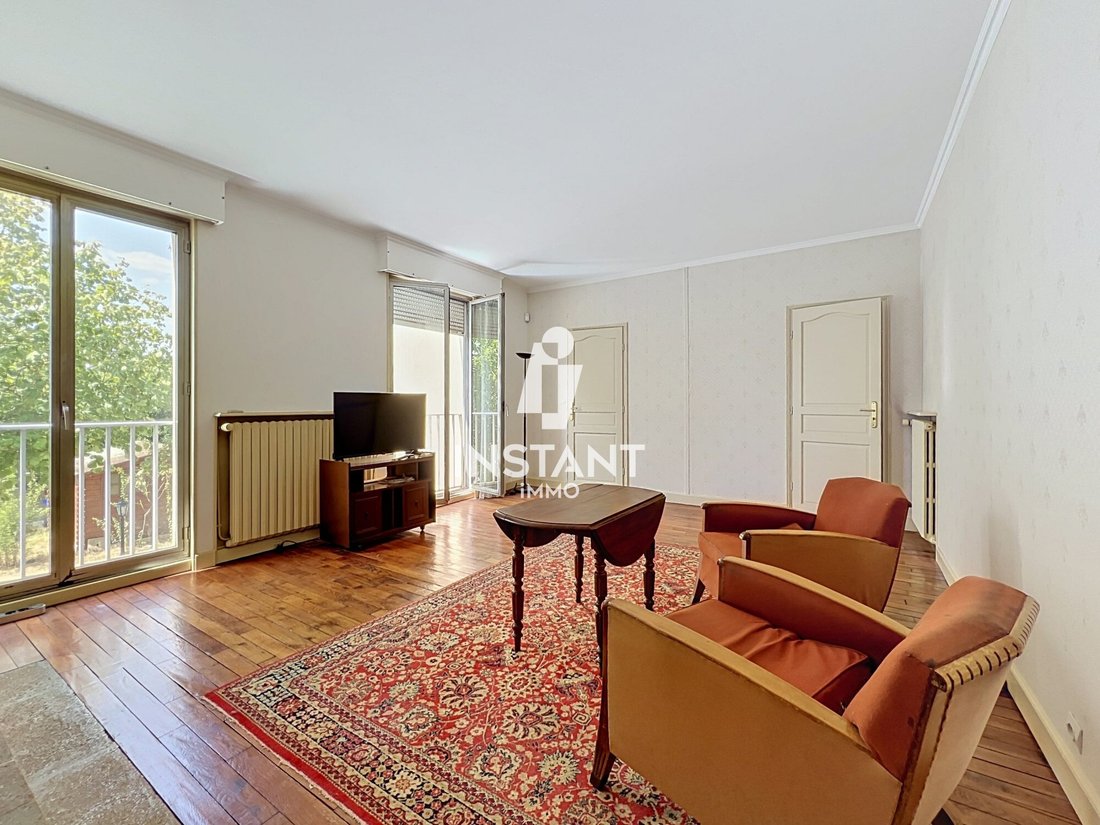House in Creteil, Ile-de-France, France 3 - 18496155