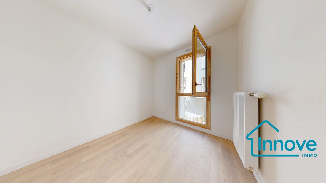 Apartment in Les Arcades, Viroflay, France 5 - 18384959