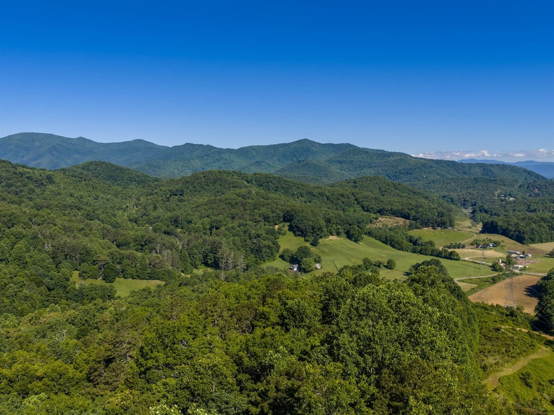 Land in Sylva, North Carolina, United States 4 - 18206722
