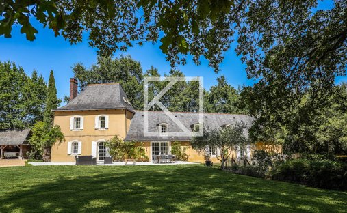 Casa a Chazé-sur-Argos, Paesi della Loira, Francia 1