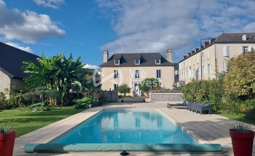 Haus in Igon, Neu-Aquitanien, Frankreich 1