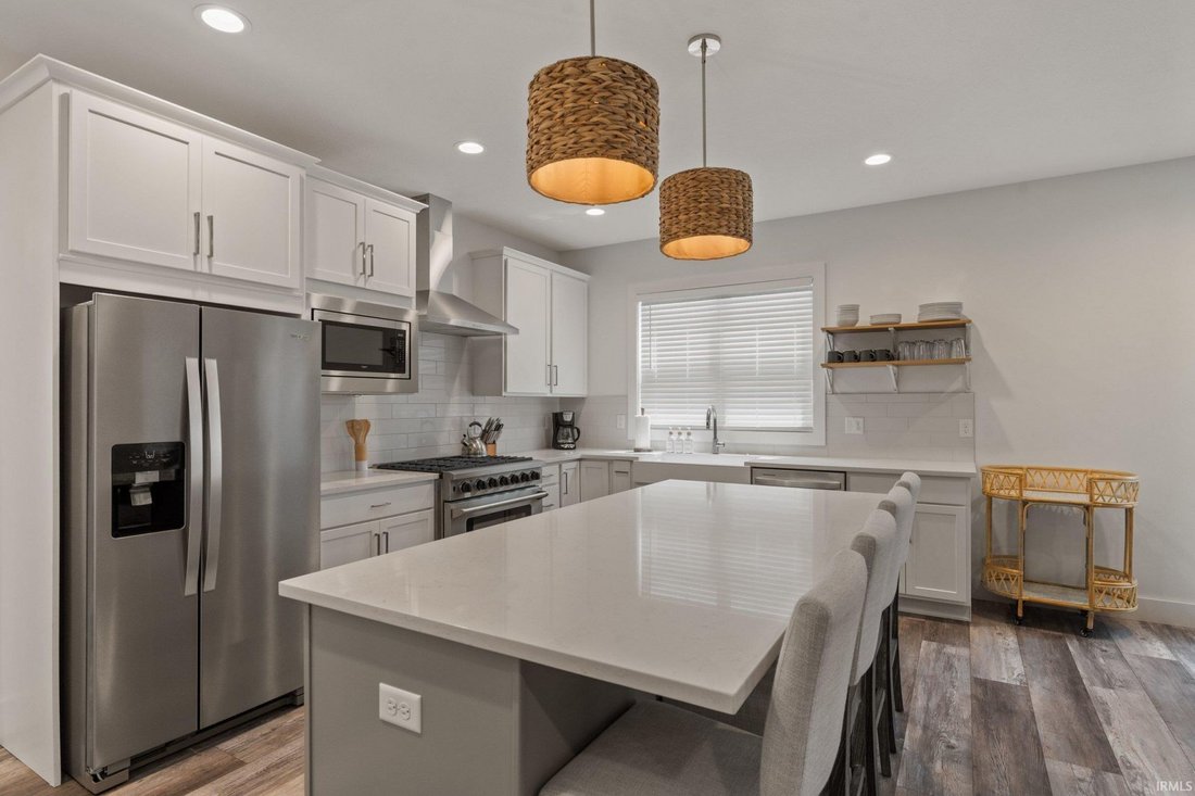 House in South Bend, Indiana, United States 4 - 18537019
