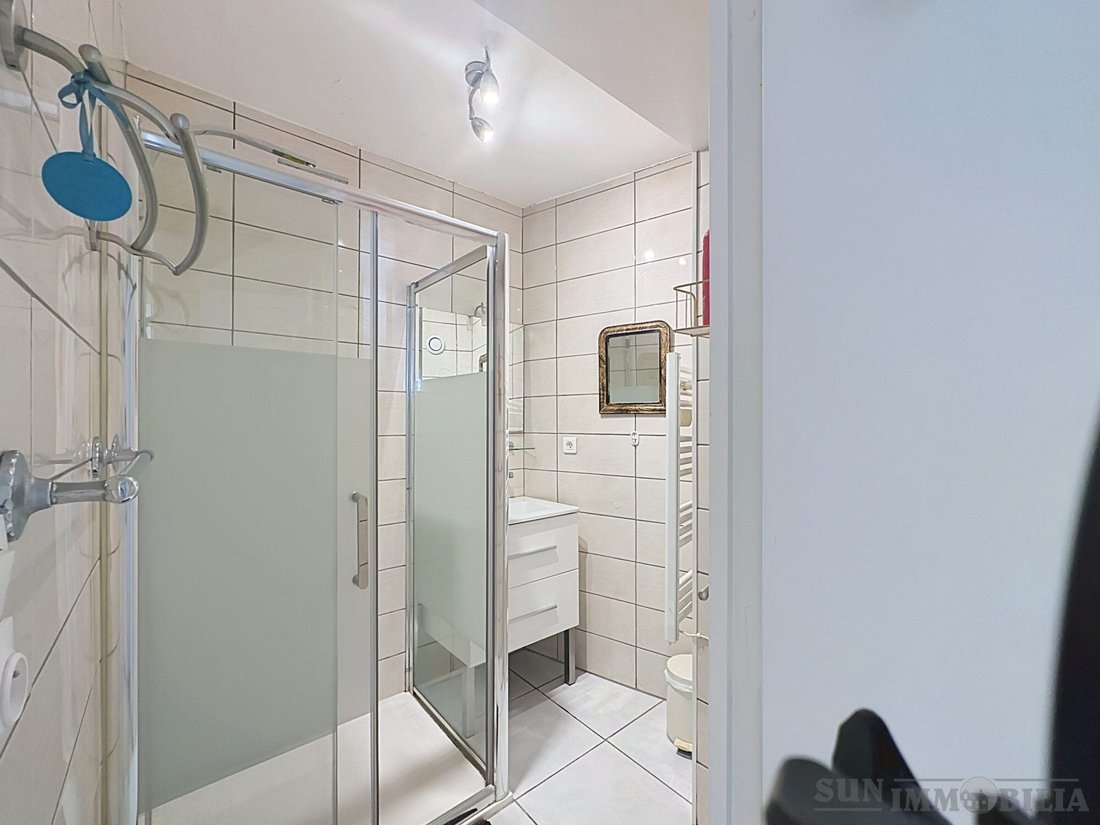 Apartment in Val de Cagne-Colline Route de Vence, Cagnes-sur-Mer, France 5 - 18537391