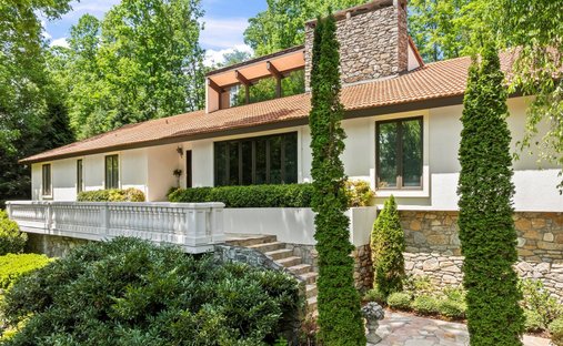 House in Asheville, North Carolina, United States 1