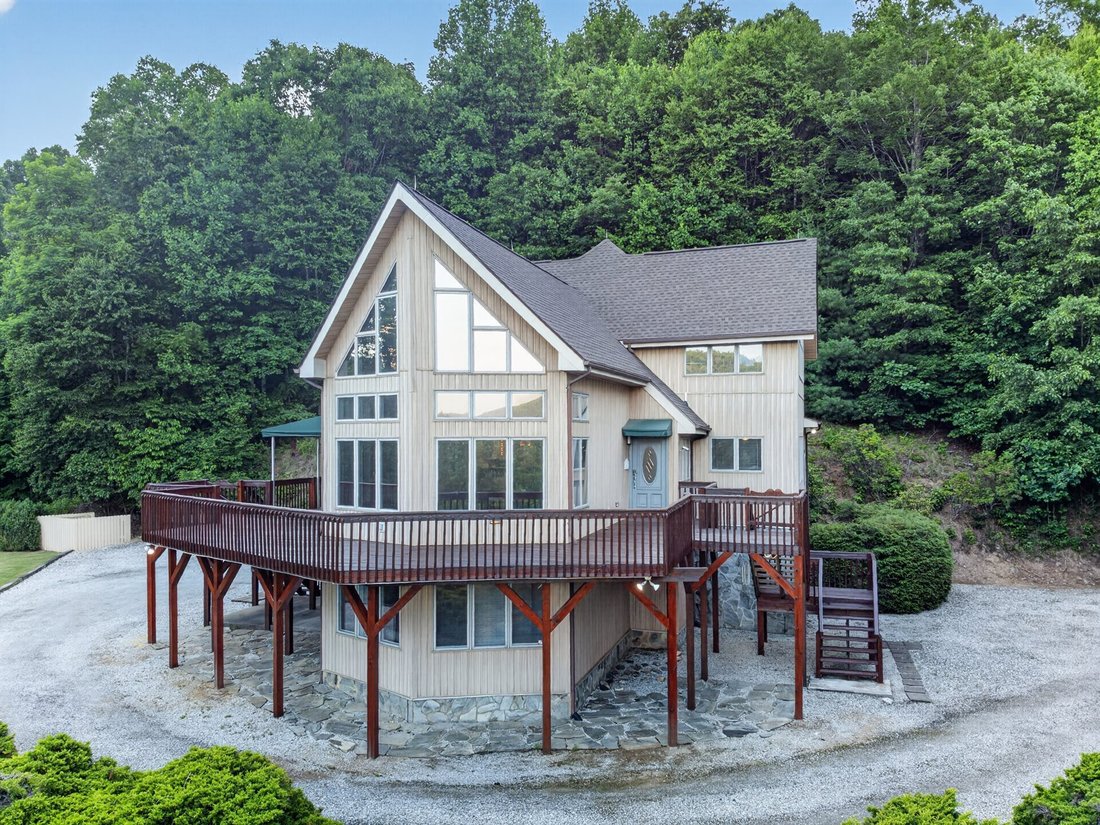 House in Newland, North Carolina, United States 3 - 18537412