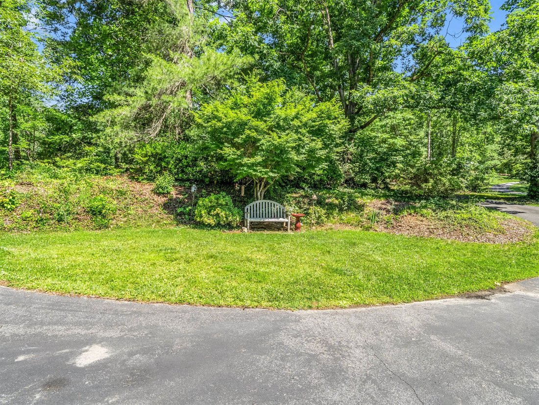 House in Asheville, North Carolina, United States 5 - 18104126