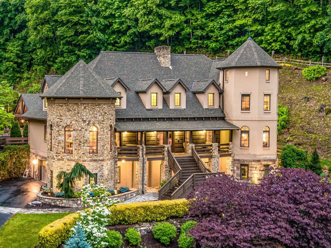 House in Maggie Valley, North Carolina, United States 1 - 17675328