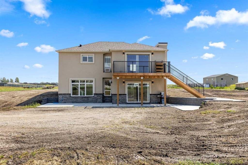 House in Okotoks, Alberta, Canada 3 - 18536960