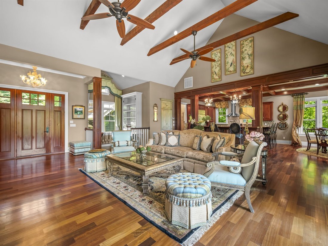 House in Laurel Park, North Carolina, United States 5 - 18012154