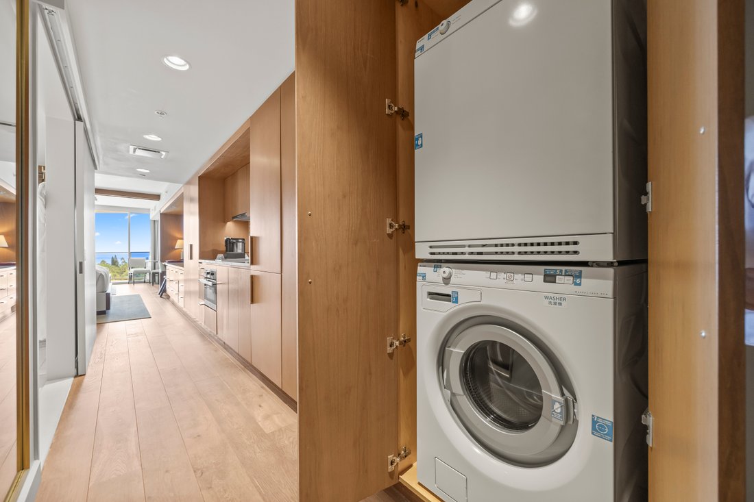 Condo in Honolulu, Hawaii, United States 3 - 18537071