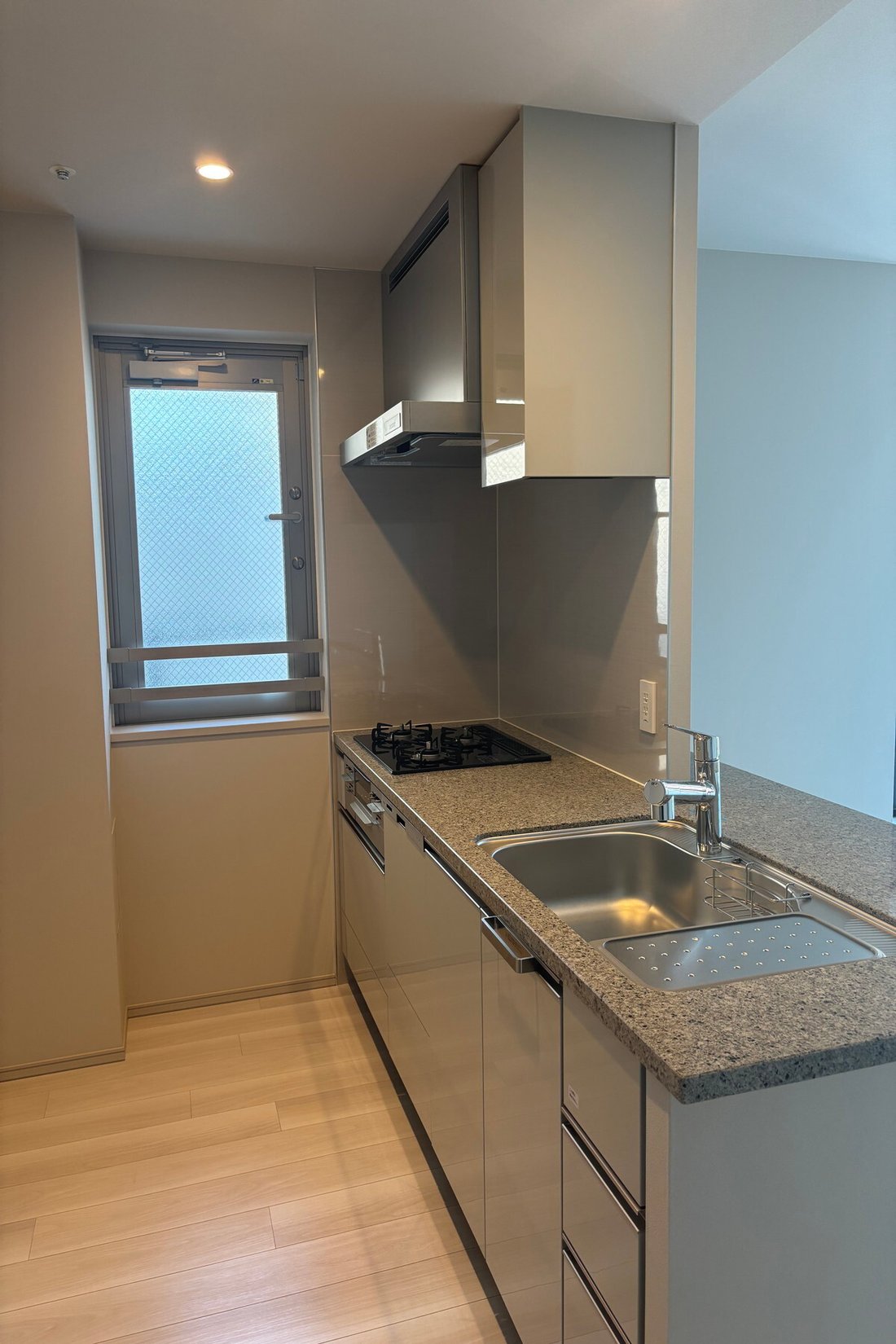 Condo in Osaka, Osaka, Japan 2 - 18536902