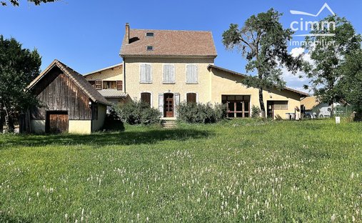 House in Chatel-en-Trieves, Auvergne-Rhône-Alpes, France 1