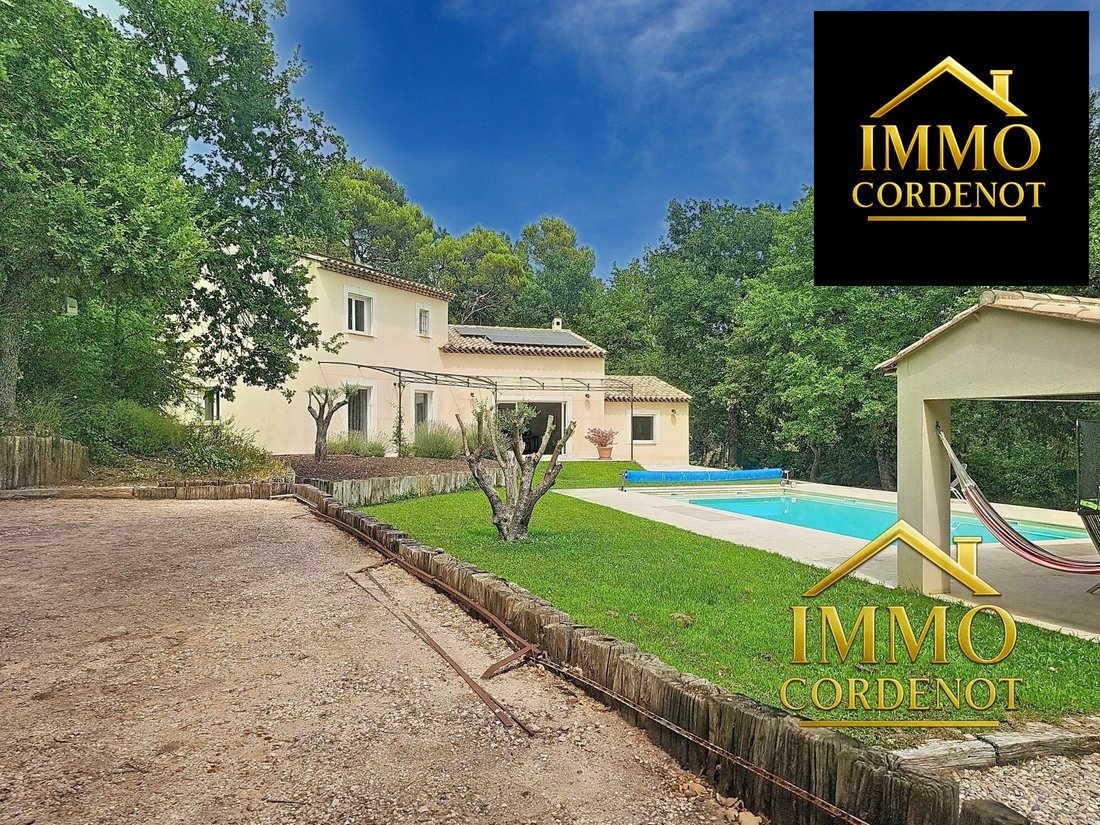Villa in Neoules, Provence-Alpes-Côte d'Azur, France 1 - 18505084