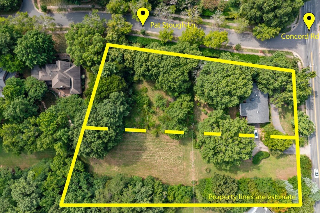 Land in Davidson, North Carolina, United States 1 - 17635344