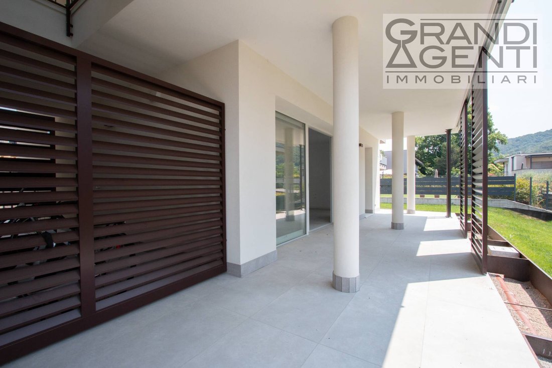 Apartment in Garda, Veneto, Italy 5 - 15761786