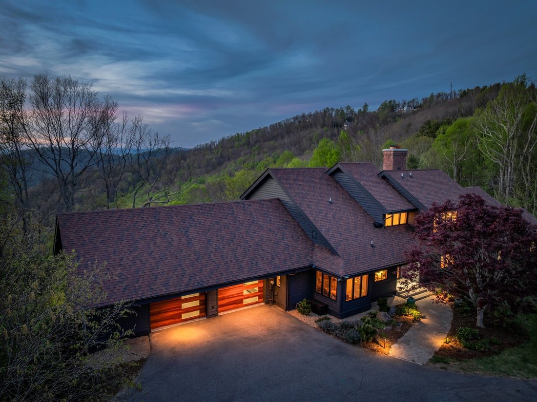 House in Asheville, North Carolina, United States 3 - 17963181
