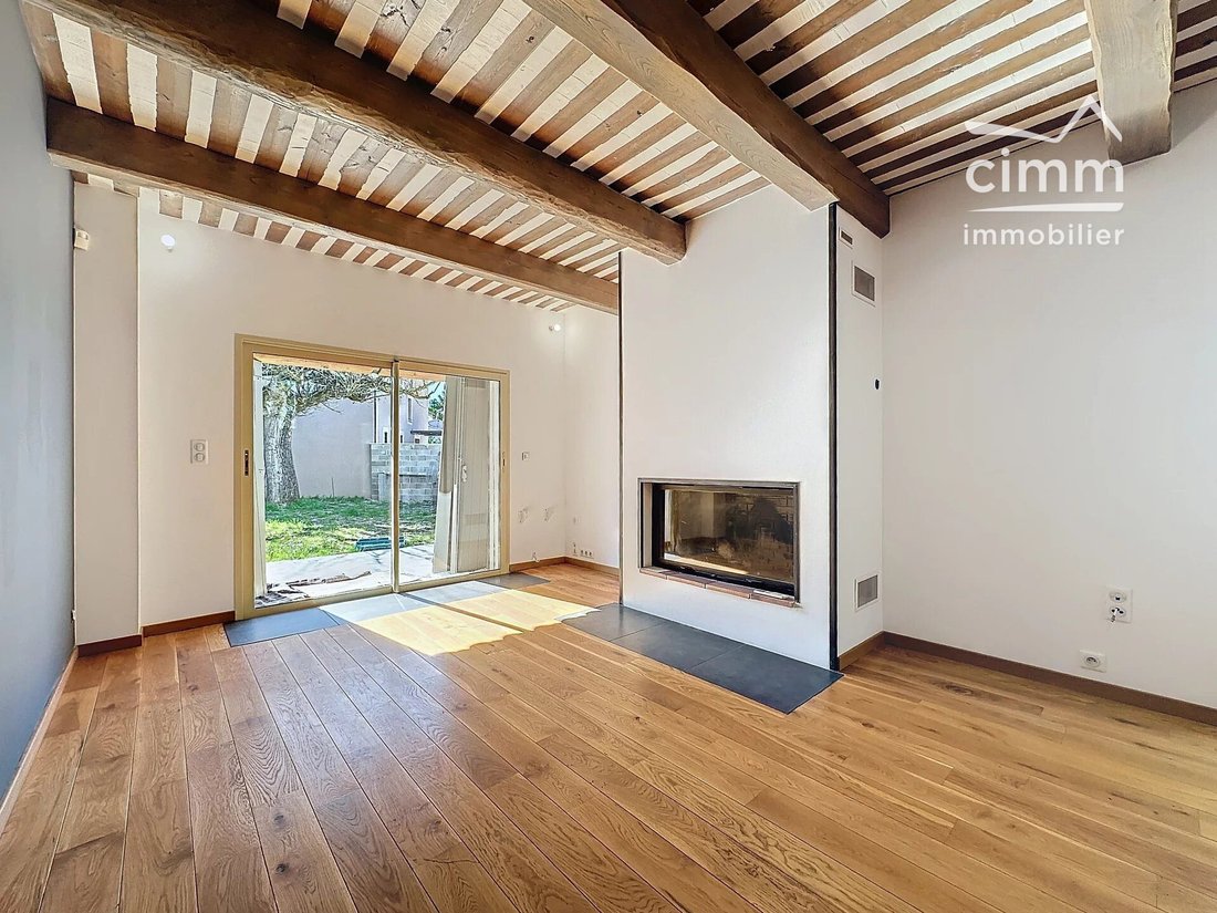 Country House in Nevons-route d'Apt, L'Isle-sur-la-Sorgue, France 3 - 17554190