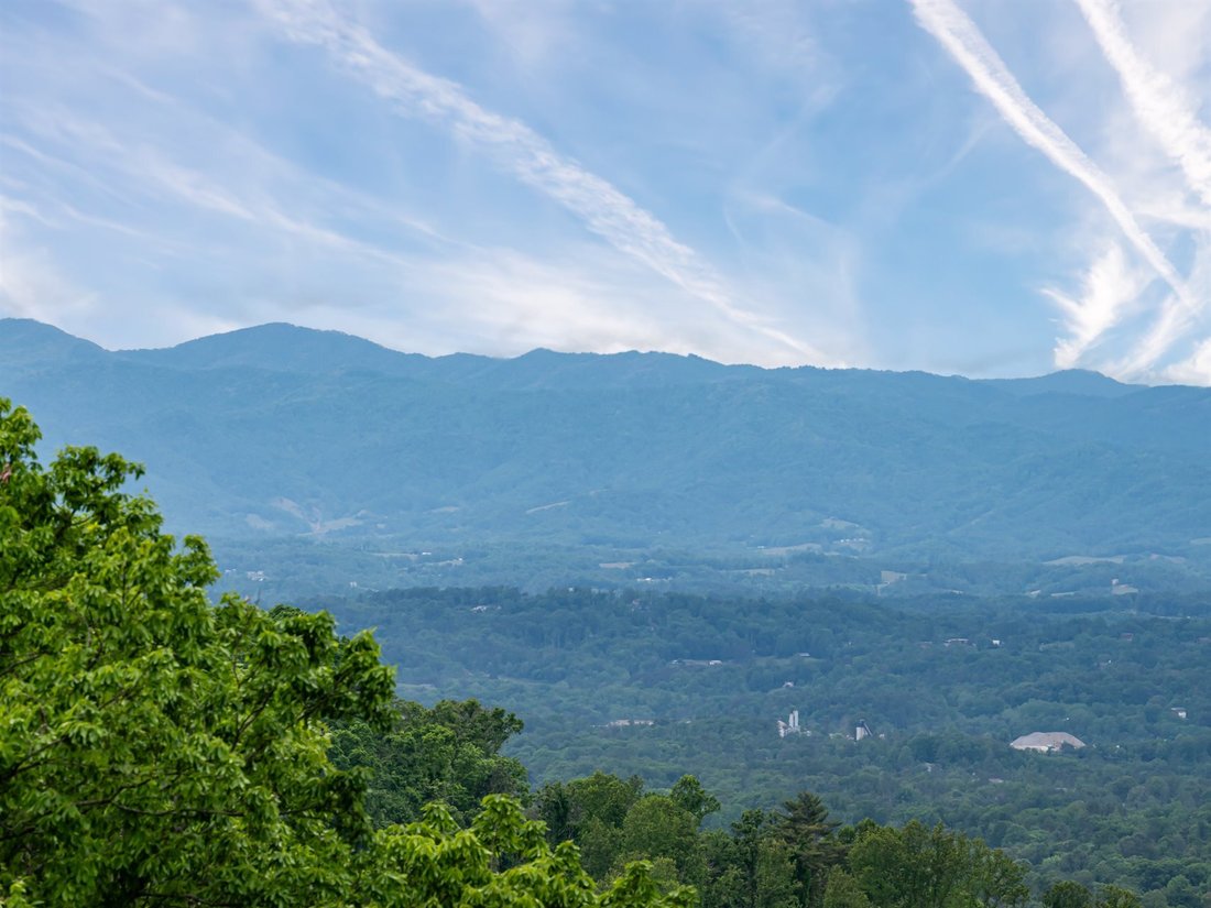 House in Weaverville, North Carolina, United States 2 - 17963191
