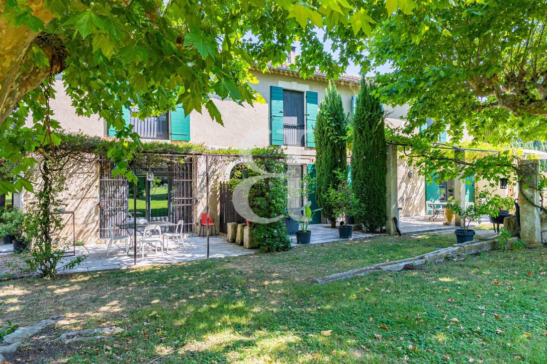 Country House in Saint-Rémy-de-Provence, Provence-Alpes-Côte d'Azur, France 5 - 18537221