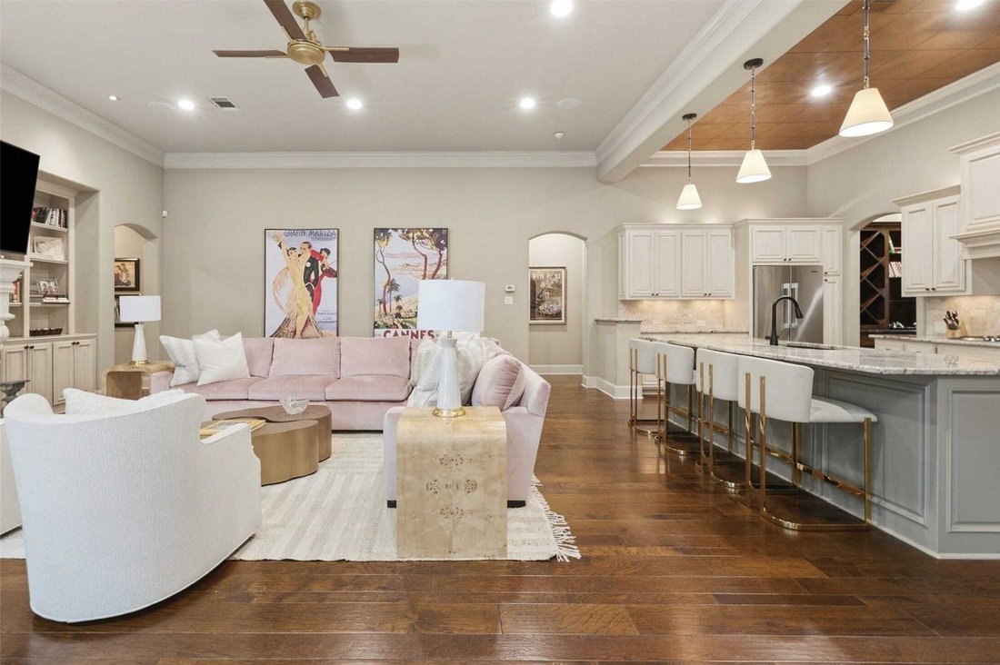 House in Fort Worth, Texas, United States 5 - 18536949