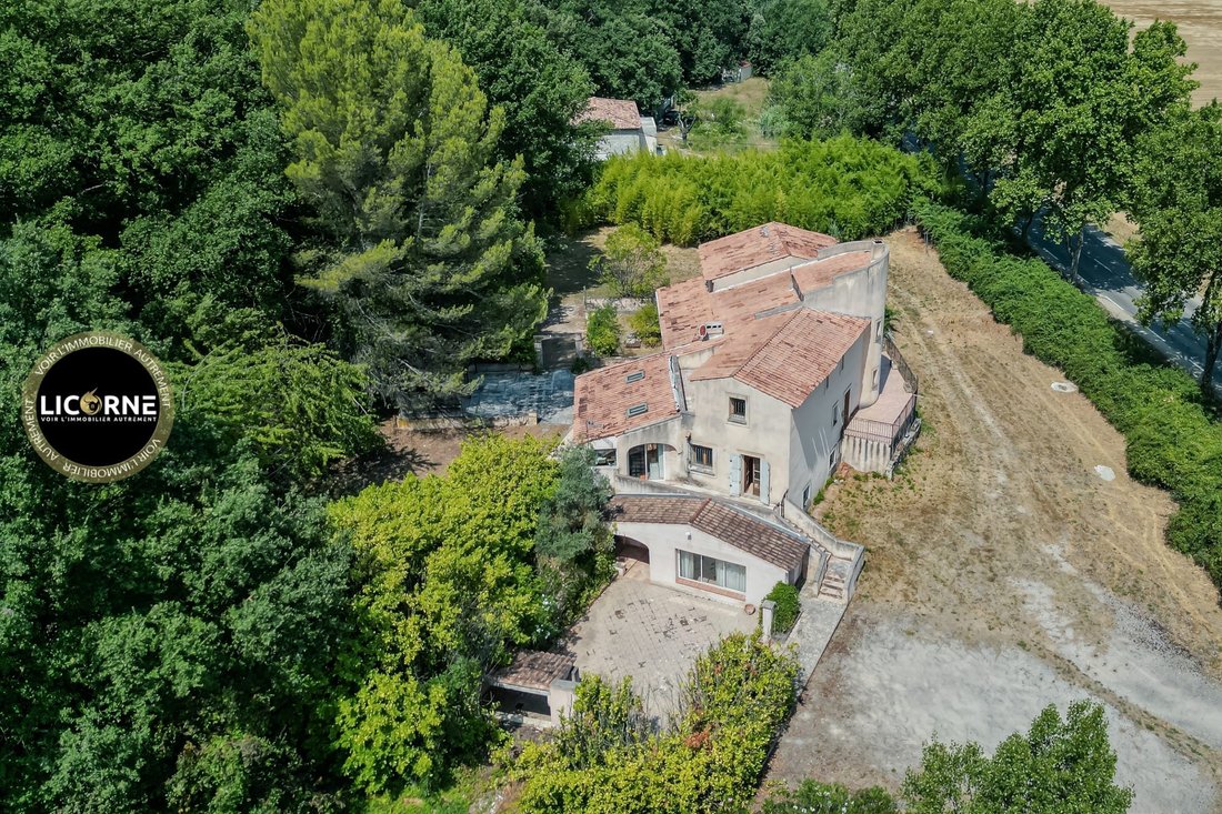 Villa in Meyrargues, Provence-Alpes-Côte d'Azur, France 5 - 18537256