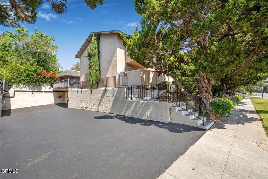 Townhouse in Altadena, California, United States 5 - 18536882