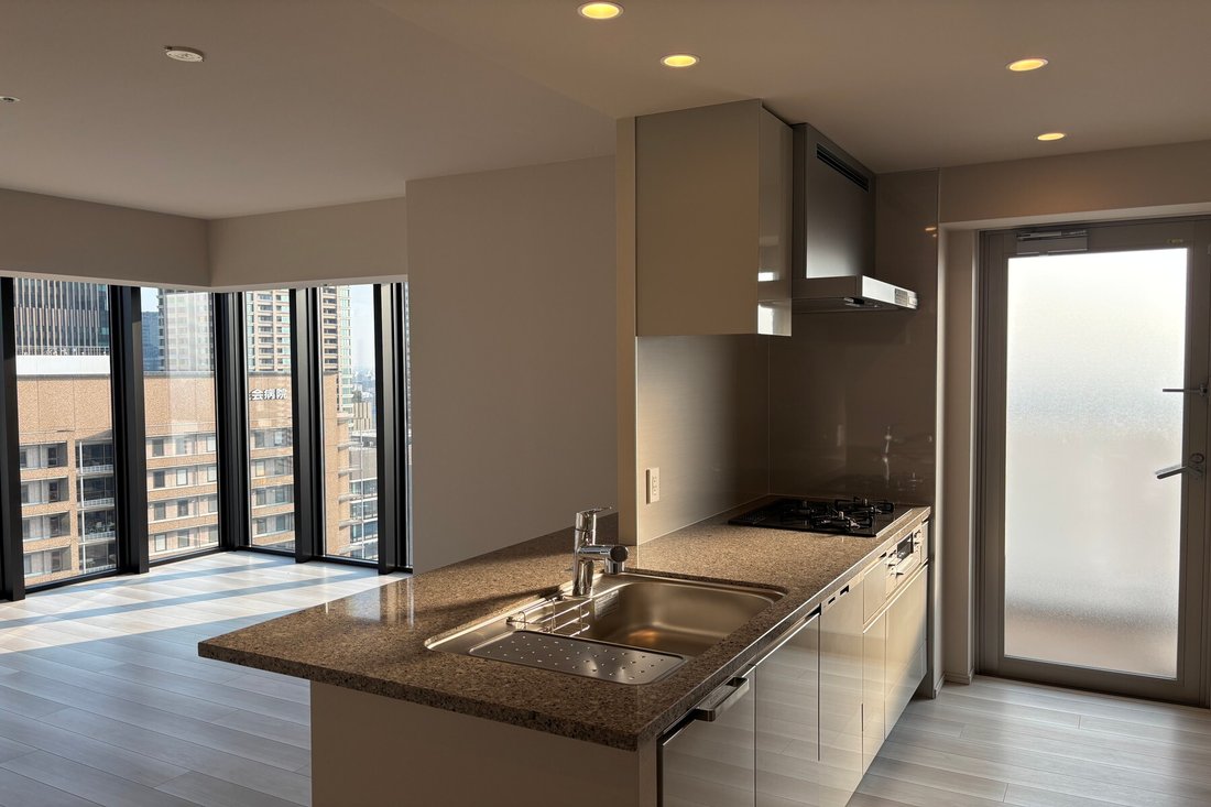 Condo in Osaka, Osaka, Japan 2 - 18536898