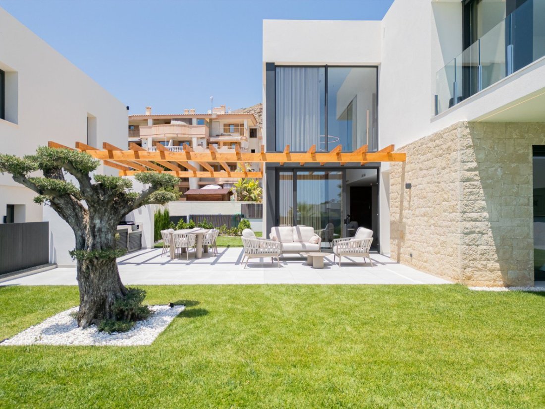 House in Finestrat, Valencian Community, Spain 2 - 18389830