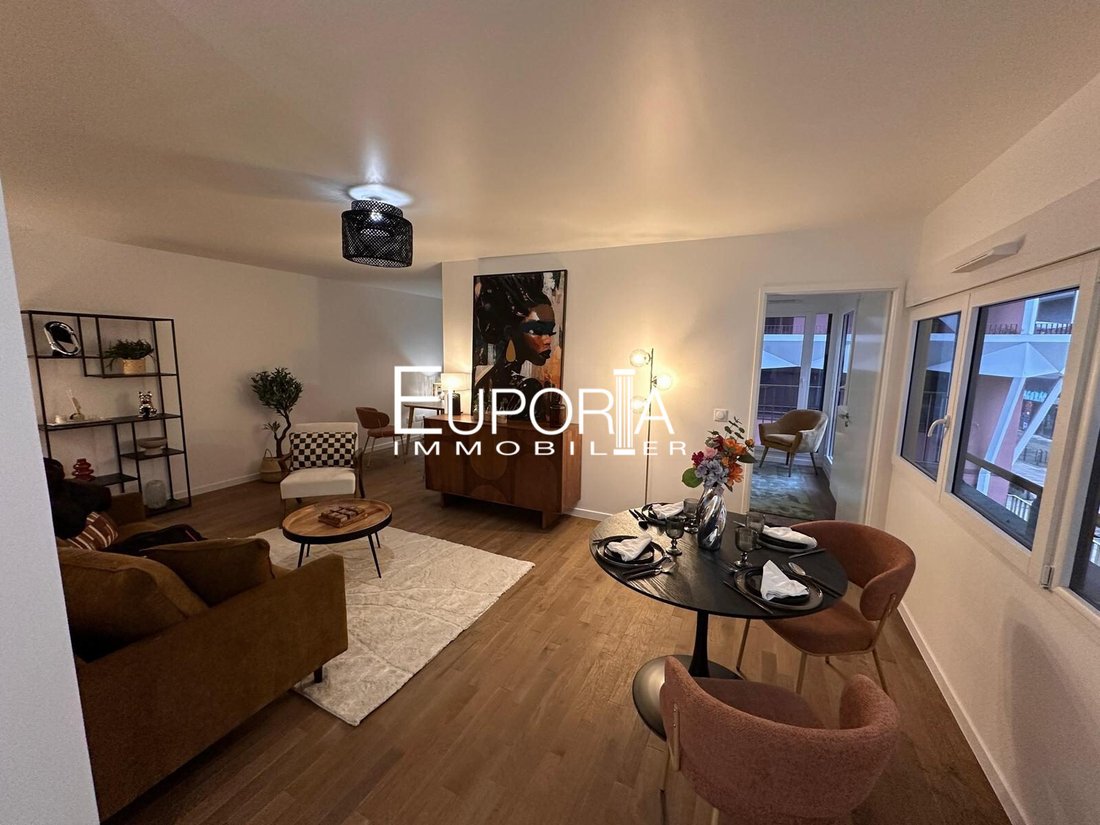 Apartment in Olympiades-Choisy, Paris 13e Arrondissement, Paris 1 - 18537241