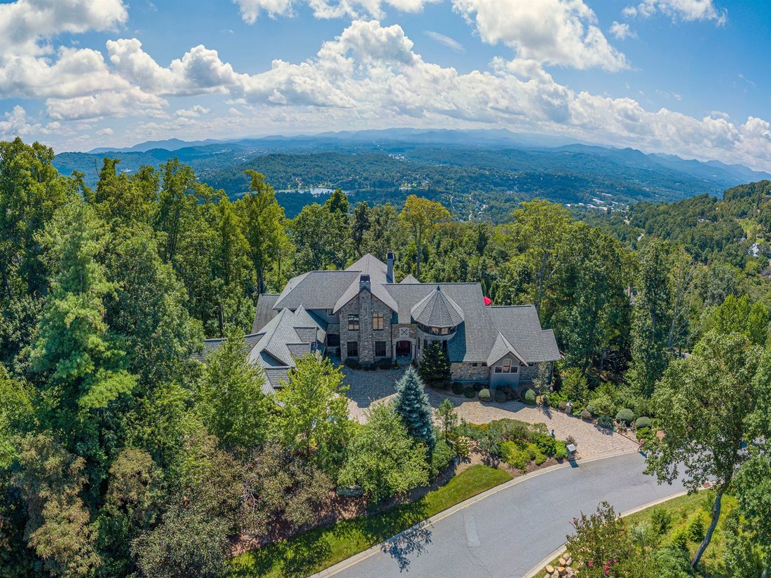 Casa a Asheville, Carolina del Nord, Stati Uniti 2 - 17639027