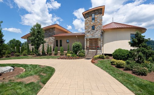 House in Asheville, North Carolina, United States 1