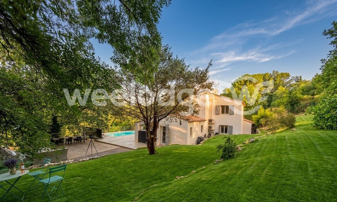 Villa in Tourrettes, Provence-Alpes-Côte d'Azur, France 2 - 18452563