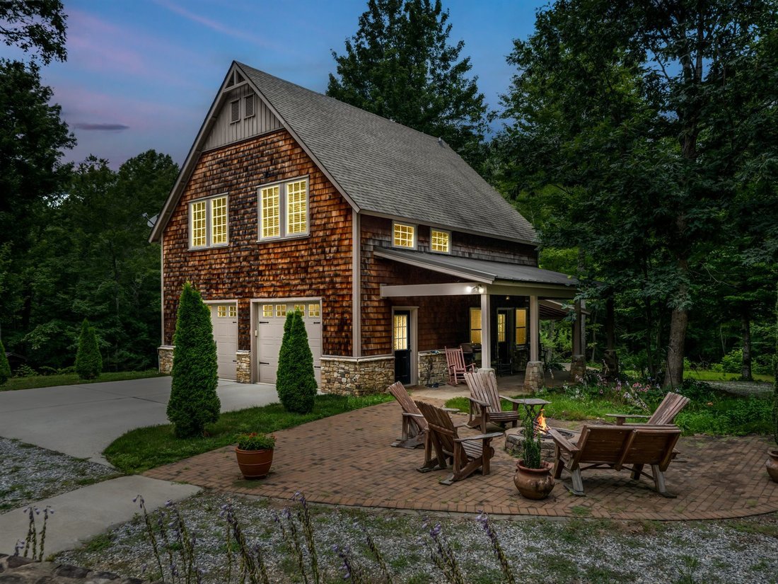 House in Saluda, North Carolina, United States 2 - 18415825