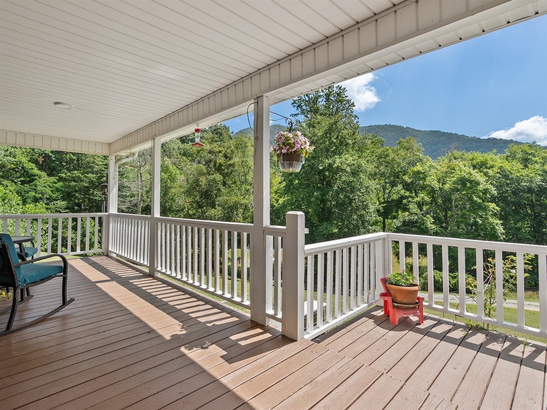 House in Clyde, North Carolina, United States 5 - 18346127