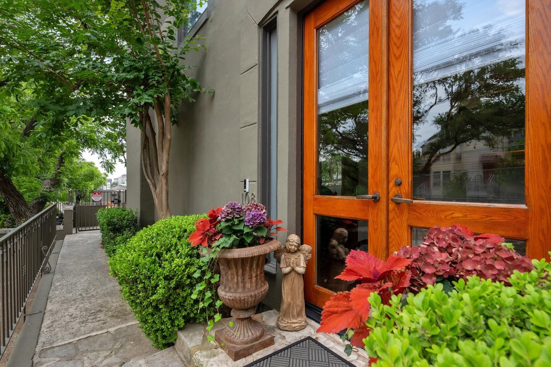 Condo in Austin, Texas, United States 2 - 17898619
