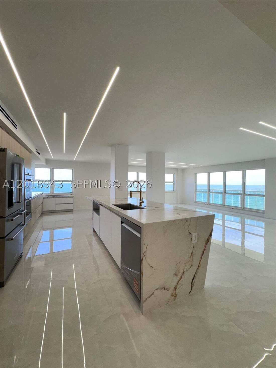 Condo in Fort Lauderdale, Florida, United States 4 - 17992941
