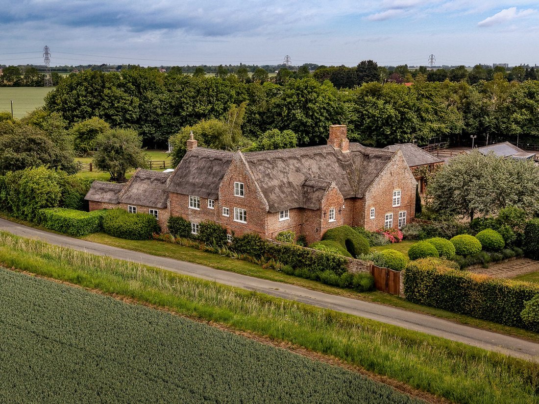 Country House in King's Lynn, England 1 - 18538226