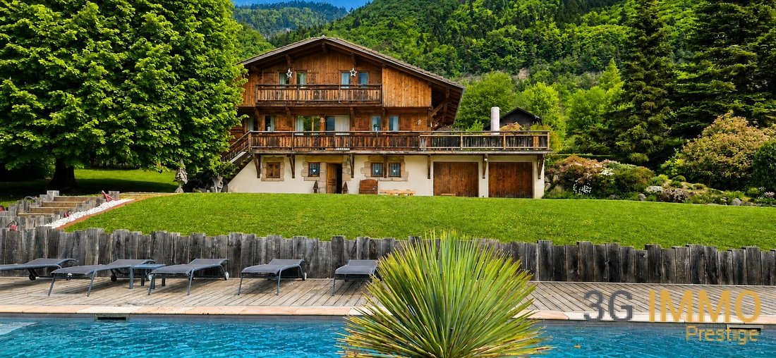 Chalet in Magland, Auvergne-Rhône-Alpes, France 3 - 18251266