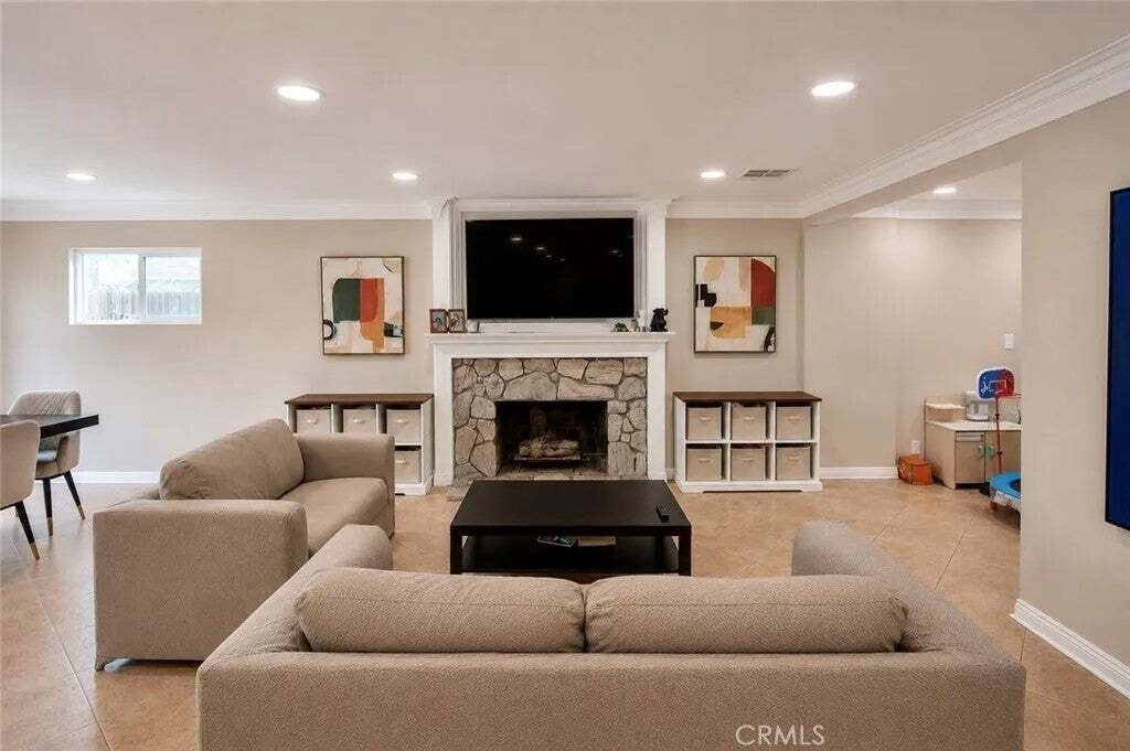 House in Tustin, California, United States 4 - 18538078