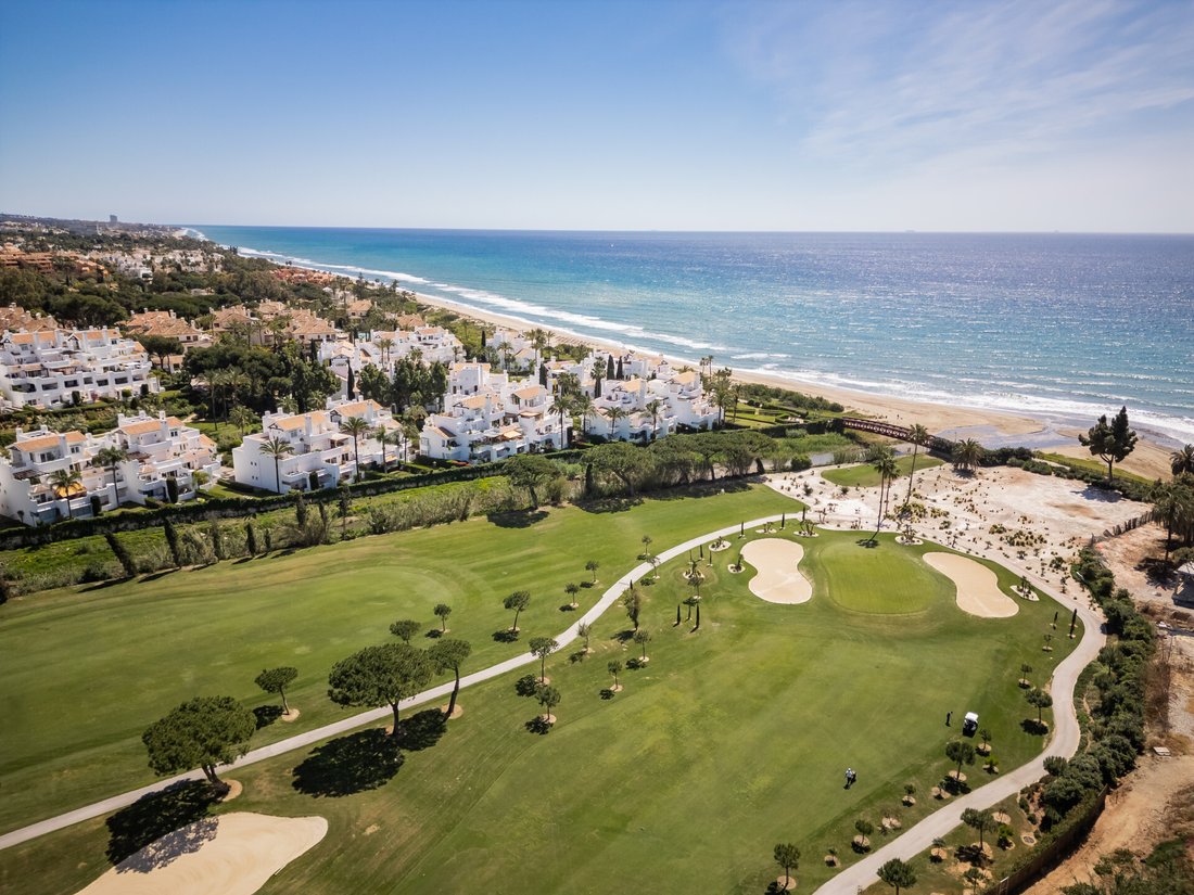 Apartment in Marbella, Andalusia, Spain 1 - 18538112