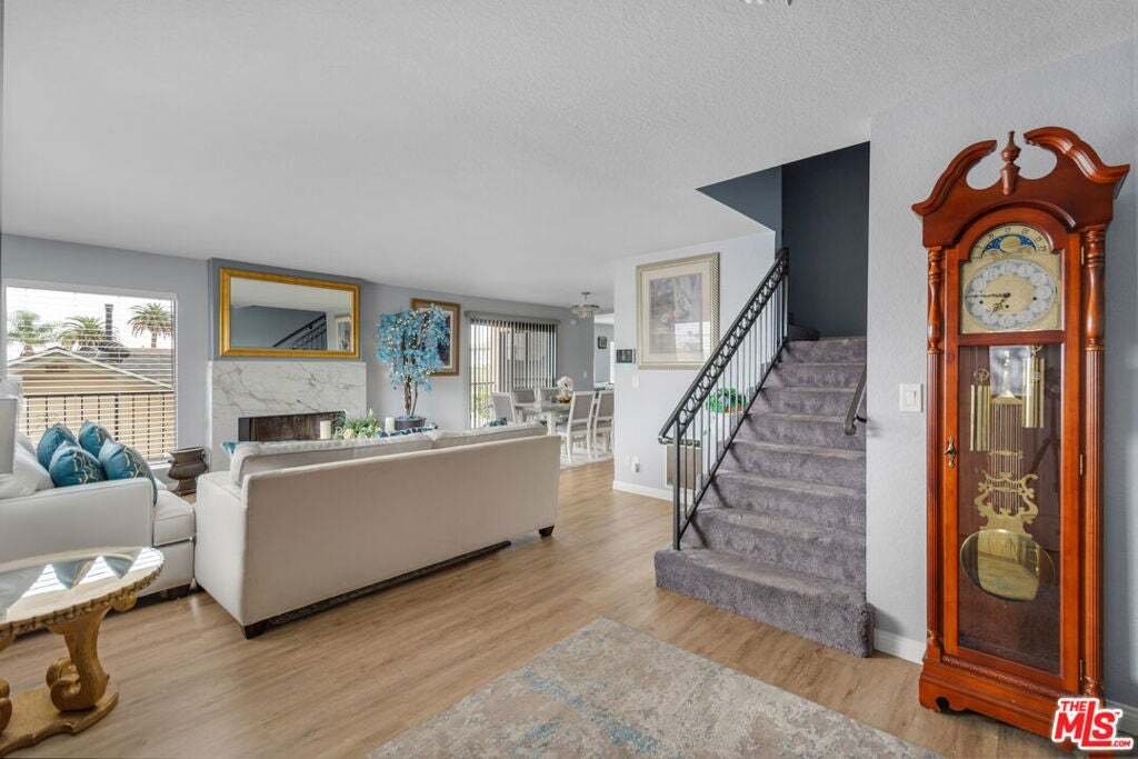 Condo in Los Angeles, California, United States 5 - 18537761