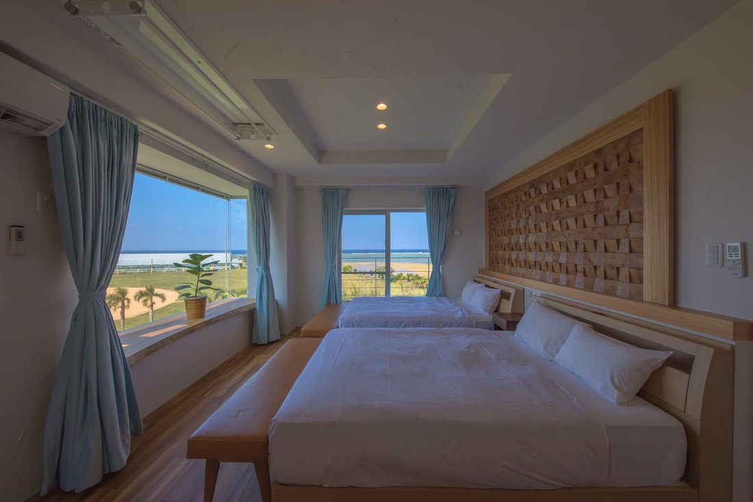 House in Onna, Okinawa, Japan 4 - 15670497