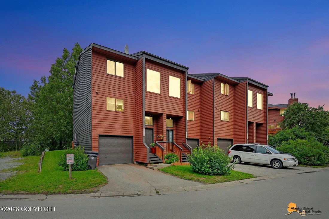 Anchorage, Alaska, United States 1 - 18537525
